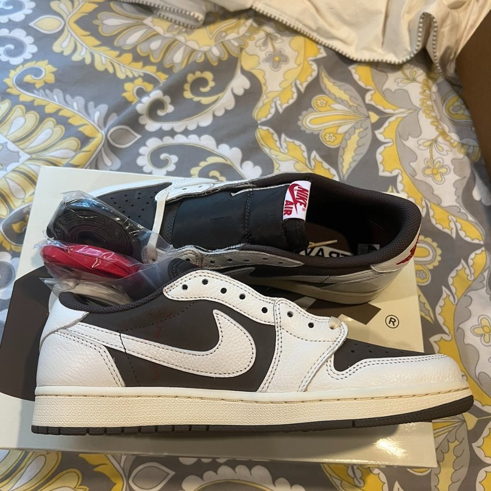 nike travis scott mocha